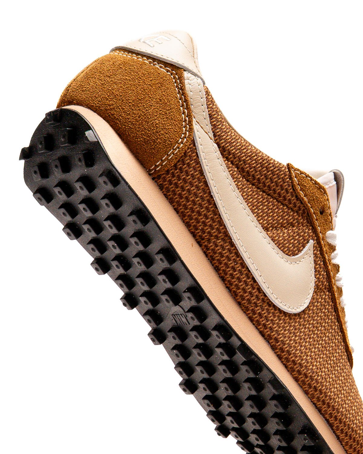 nike-ld-1000-baroque-brown-